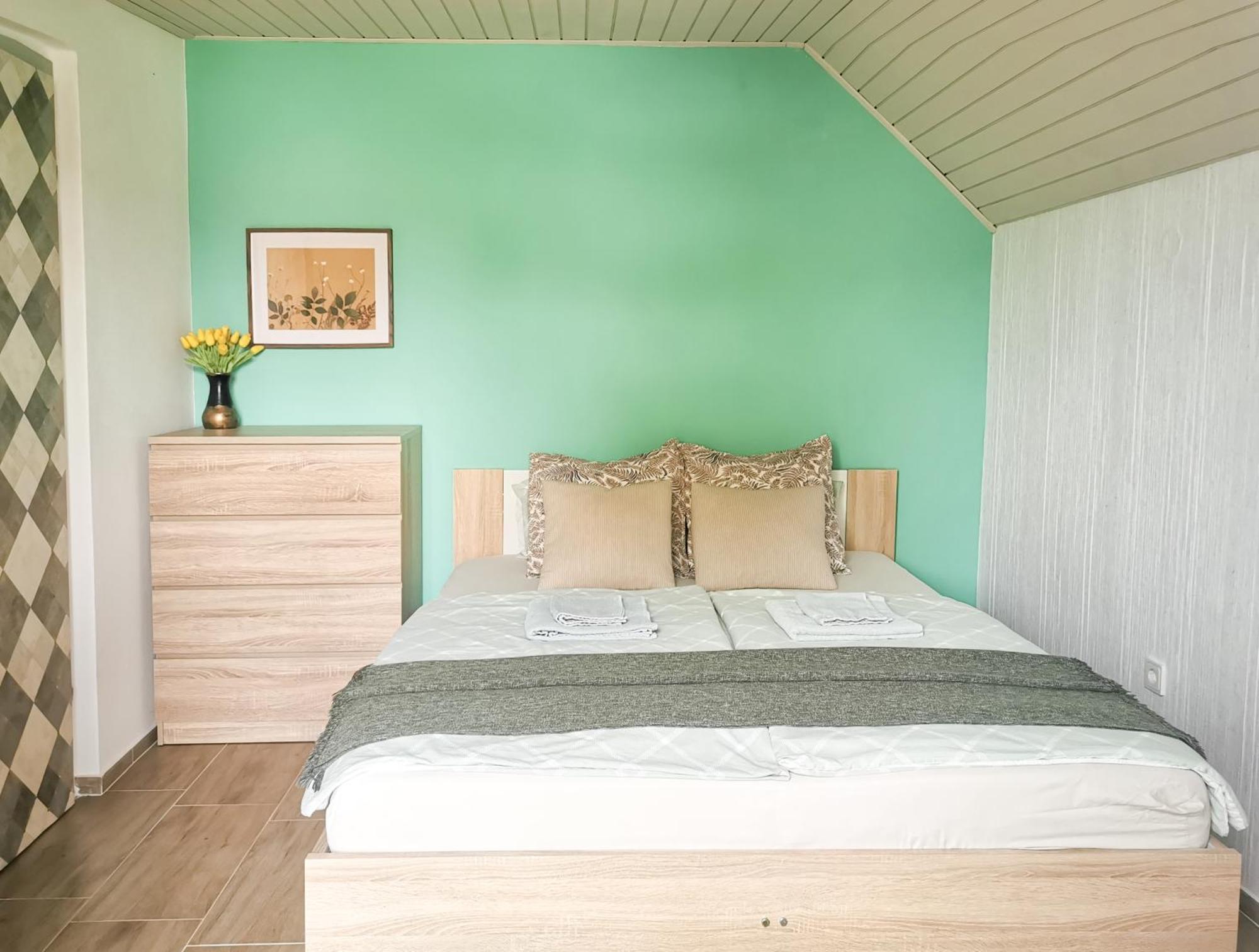Deerwood Villa-Modern Cozy Apartment With Castle View Bled Exterior photo